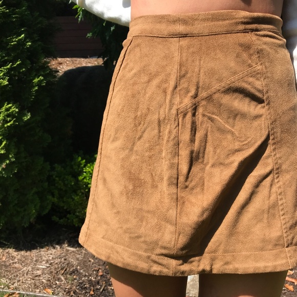 A&F Tan Suede Skirt - Picture 4 of 5